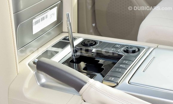 Buy Import Toyota Land Cruiser White Car in Import - Dubai in Bujumbura Buy Import Toyota Land Cruiser White Car in Import - Dubai in Bujumbura