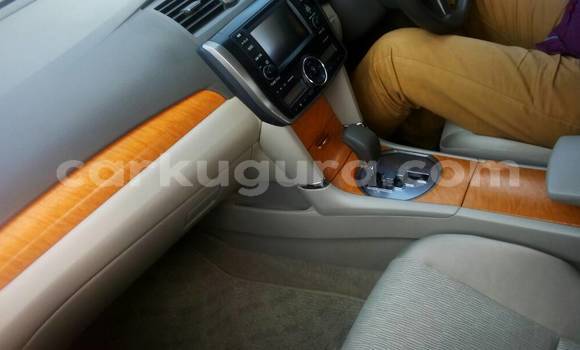 Buy Used Toyota Allion Silver Car in Town hall in Bujumbura Buy Used Toyota Allion Silver Car in Town hall in Bujumbura