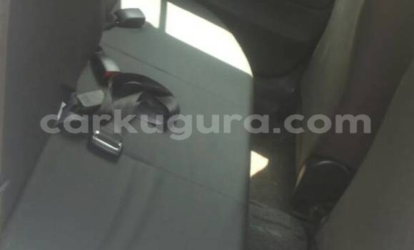 Buy Used Toyota Probox White Car in Town hall in Bujumbura Buy Used Toyota Probox White Car in Town hall in Bujumbura