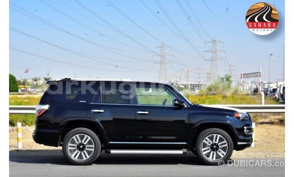 Acheter Import Voiture Toyota 4Runner Noir à Import - Dubai, Bujumbura Acheter Import Voiture Toyota 4Runner Noir à Import - Dubai, Bujumbura