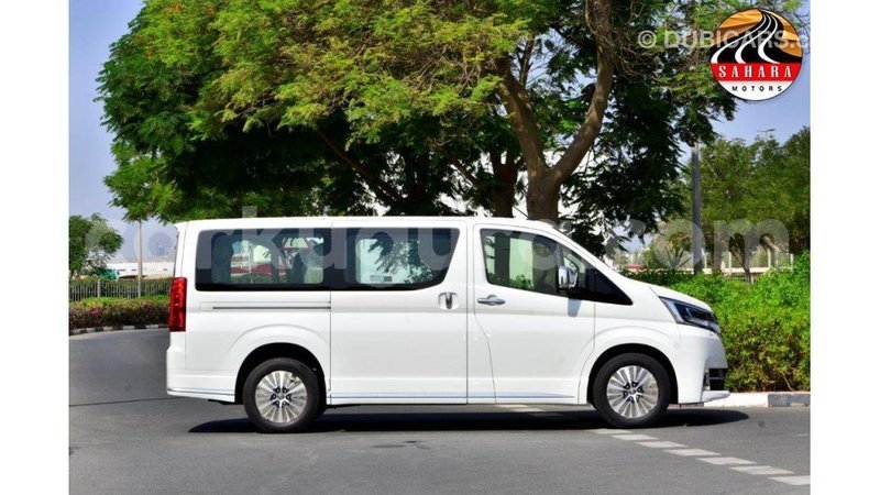 Big with watermark toyota granvia bujumbura import dubai 3709