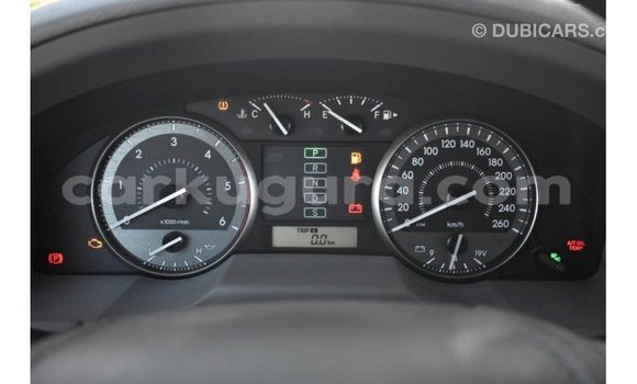 Acheter Import Voiture Toyota Land Cruiser Blanc à Import - Dubai, Bujumbura Acheter Import Voiture Toyota Land Cruiser Blanc à Import - Dubai, Bujumbura