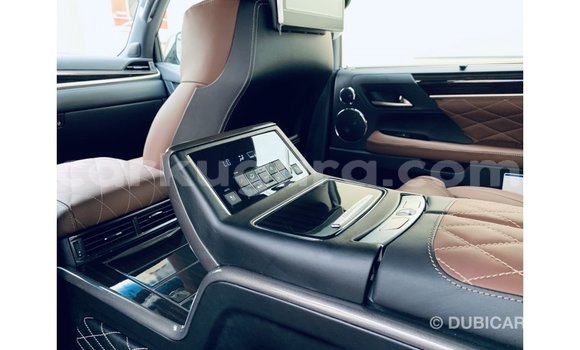 Acheter Import Voiture Lexus LX Noir à Import - Dubai, Bujumbura Acheter Import Voiture Lexus LX Noir à Import - Dubai, Bujumbura