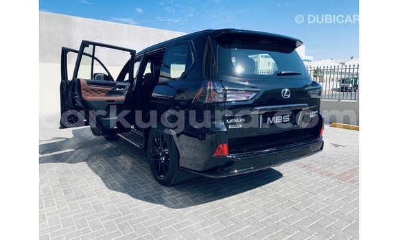 Acheter Import Voiture Lexus LX Noir à Import - Dubai, Bujumbura Acheter Import Voiture Lexus LX Noir à Import - Dubai, Bujumbura