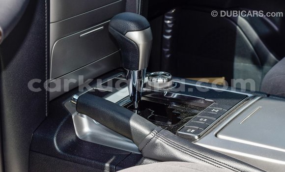 Nunua Imported Toyota Land Cruiser Nyeusi Gari ndani ya Import - Dubai nchini Bujumbura Nunua Imported Toyota Land Cruiser Nyeusi Gari ndani ya Import - Dubai nchini Bujumbura