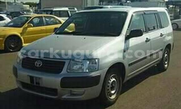 Acheter Occasion Voiture Toyota Succeed Gris à Mairie au Bujumbura Acheter Occasion Voiture Toyota Succeed Gris à Mairie au Bujumbura