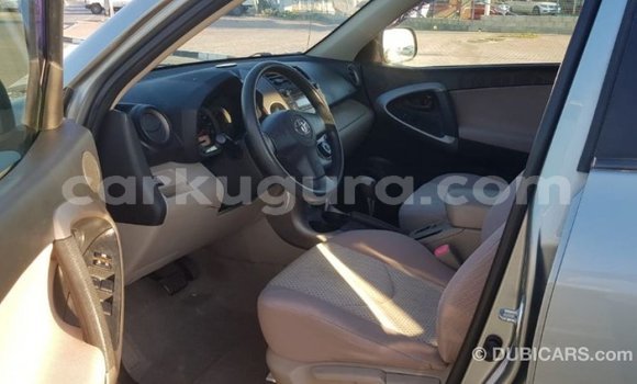 Nunua Imported Toyota 4Runner Nyingine Gari ndani ya Import - Dubai nchini Bujumbura Nunua Imported Toyota 4Runner Nyingine Gari ndani ya Import - Dubai nchini Bujumbura