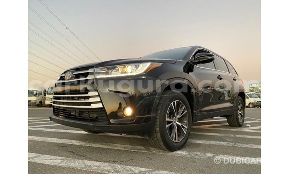 Acheter Import Voiture Toyota Highlander Noir à Import - Dubai, Bujumbura Acheter Import Voiture Toyota Highlander Noir à Import - Dubai, Bujumbura
