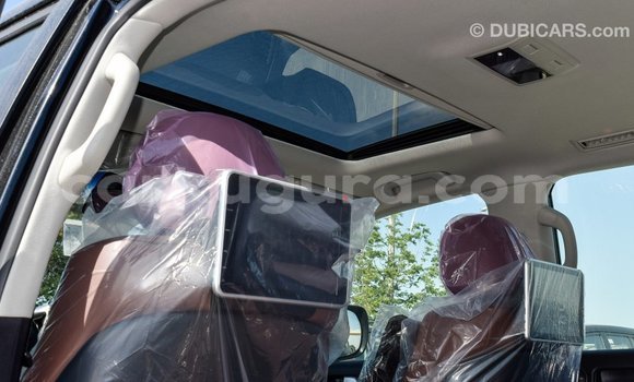 Acheter Import Voiture Toyota Land Cruiser Noir à Import - Dubai, Bujumbura Acheter Import Voiture Toyota Land Cruiser Noir à Import - Dubai, Bujumbura