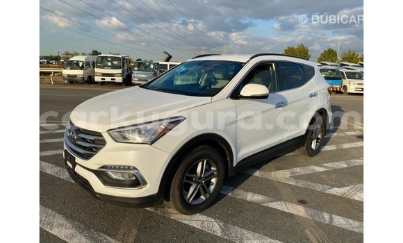 Nunua Imported Hyundai Santa Fe Nyeupe Gari ndani ya Import - Dubai nchini Bujumbura Nunua Imported Hyundai Santa Fe Nyeupe Gari ndani ya Import - Dubai nchini Bujumbura