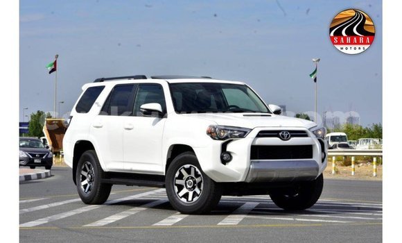 Buy Import Toyota 4Runner White Car in Import - Dubai in Bujumbura Buy Import Toyota 4Runner White Car in Import - Dubai in Bujumbura