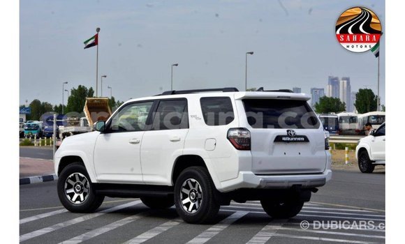 Buy Import Toyota 4Runner White Car in Import - Dubai in Bujumbura Buy Import Toyota 4Runner White Car in Import - Dubai in Bujumbura
