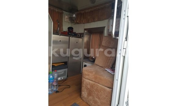 Nunua Imported Kia Carens Nyeupe Gari ndani ya Import - Dubai nchini Bujumbura Nunua Imported Kia Carens Nyeupe Gari ndani ya Import - Dubai nchini Bujumbura