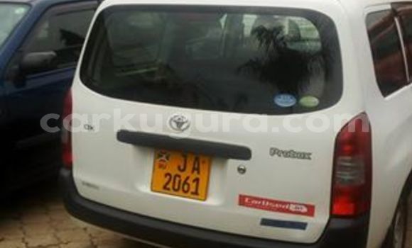 Acheter Occasion Voiture Toyota Probox Blanc à Mairie au Bujumbura Acheter Occasion Voiture Toyota Probox Blanc à Mairie au Bujumbura