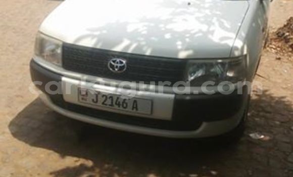 Nunua Ilio tumika Toyota Probox Nyeupe Gari ndani ya ukumbi wa mji nchini Bujumbura Nunua Ilio tumika Toyota Probox Nyeupe Gari ndani ya ukumbi wa mji nchini Bujumbura