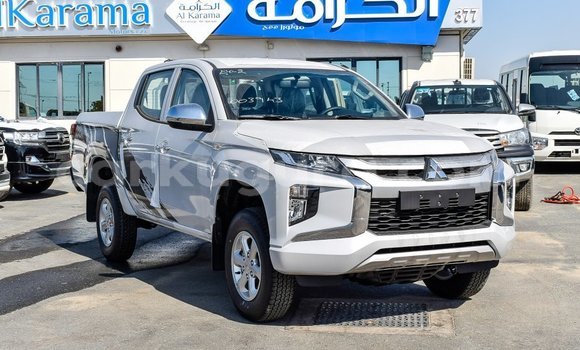 Buy Import Mitsubishi L200 White Car in Import - Dubai in Bujumbura Buy Import Mitsubishi L200 White Car in Import - Dubai in Bujumbura