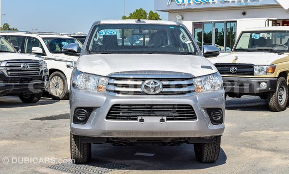 Nunua Imported Toyota Hilux Nyingine Gari ndani ya Import - Dubai nchini Bujumbura Nunua Imported Toyota Hilux Nyingine Gari ndani ya Import - Dubai nchini Bujumbura