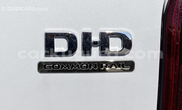 Buy Import Mitsubishi L200 White Car in Import - Dubai in Bujumbura Buy Import Mitsubishi L200 White Car in Import - Dubai in Bujumbura