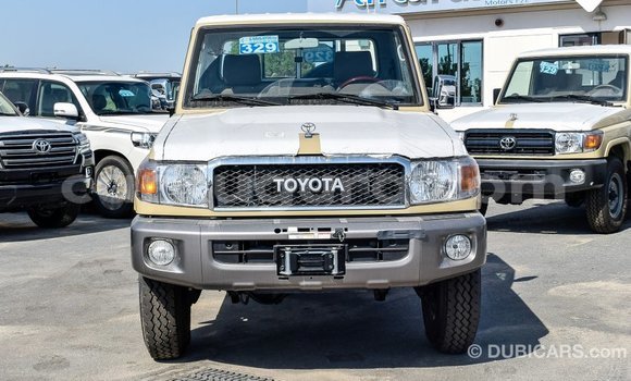 Buy Import Toyota Land Cruiser Beige Car in Import - Dubai in Bujumbura Buy Import Toyota Land Cruiser Beige Car in Import - Dubai in Bujumbura