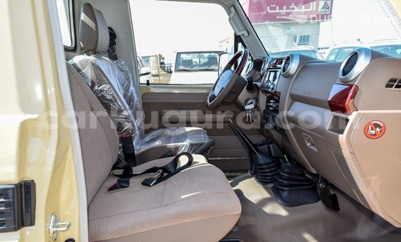Buy Import Toyota Land Cruiser Beige Car in Import - Dubai in Bujumbura Buy Import Toyota Land Cruiser Beige Car in Import - Dubai in Bujumbura