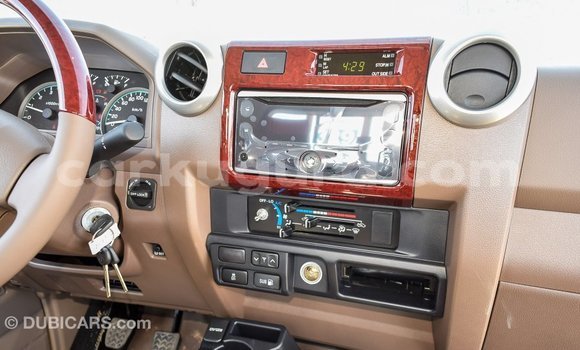 Buy Import Toyota Land Cruiser Beige Car in Import - Dubai in Bujumbura Buy Import Toyota Land Cruiser Beige Car in Import - Dubai in Bujumbura