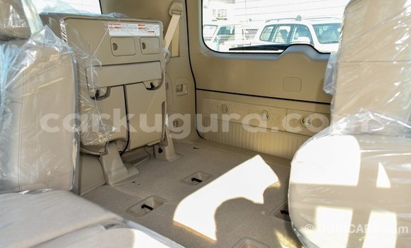 Acheter Import Voiture Toyota Land Cruiser Noir à Import - Dubai, Bujumbura Acheter Import Voiture Toyota Land Cruiser Noir à Import - Dubai, Bujumbura