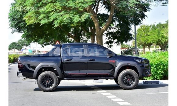 Buy Import Toyota Hilux Black Car in Import - Dubai in Bujumbura Buy Import Toyota Hilux Black Car in Import - Dubai in Bujumbura