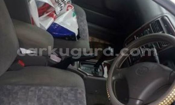 Acheter Occasion Voiture Toyota Corolla Blanc à Mairie, Bujumbura Acheter Occasion Voiture Toyota Corolla Blanc à Mairie, Bujumbura