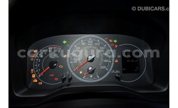 Acheter Import Voiture Toyota Hiace Blanc à Import - Dubai, Bujumbura Acheter Import Voiture Toyota Hiace Blanc à Import - Dubai, Bujumbura