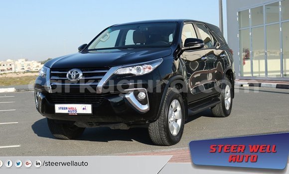 Acheter Import Voiture Toyota Fortuner Noir à Import - Dubai, Bujumbura Acheter Import Voiture Toyota Fortuner Noir à Import - Dubai, Bujumbura