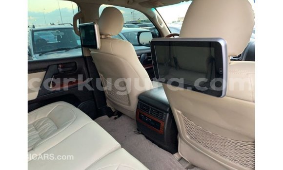 Nunua Imported Toyota Land Cruiser Bluu Gari ndani ya Import - Dubai nchini Bujumbura Nunua Imported Toyota Land Cruiser Bluu Gari ndani ya Import - Dubai nchini Bujumbura