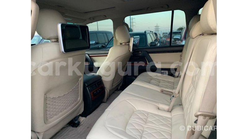 Big with watermark toyota land cruiser bujumbura import dubai 3770