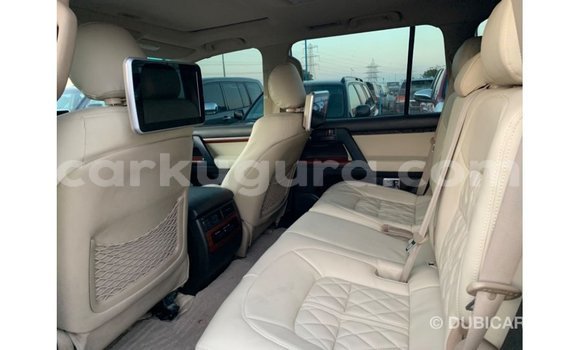 Nunua Imported Toyota Land Cruiser Bluu Gari ndani ya Import - Dubai nchini Bujumbura Nunua Imported Toyota Land Cruiser Bluu Gari ndani ya Import - Dubai nchini Bujumbura