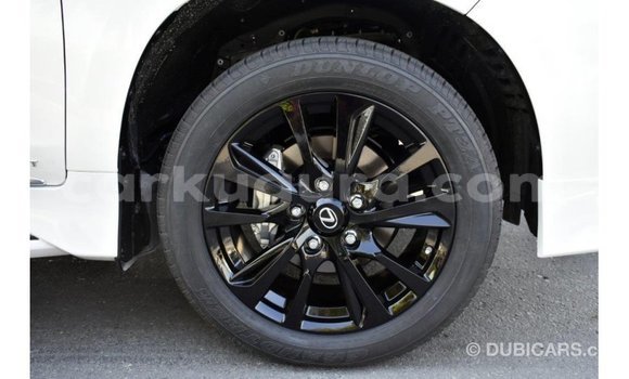 Acheter Import Voiture Lexus LX Blanc à Import - Dubai, Bujumbura Acheter Import Voiture Lexus LX Blanc à Import - Dubai, Bujumbura