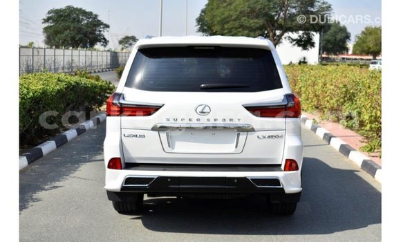 Acheter Import Voiture Lexus LX Blanc à Import - Dubai, Bujumbura Acheter Import Voiture Lexus LX Blanc à Import - Dubai, Bujumbura