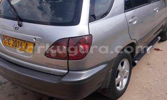 Buy Used Toyota Harrier Silver Car in Town hall in Bujumbura Buy Used Toyota Harrier Silver Car in Town hall in Bujumbura