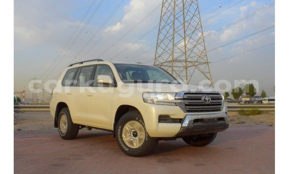 Buy Import Toyota Land Cruiser White Car in Import - Dubai in Bujumbura Buy Import Toyota Land Cruiser White Car in Import - Dubai in Bujumbura