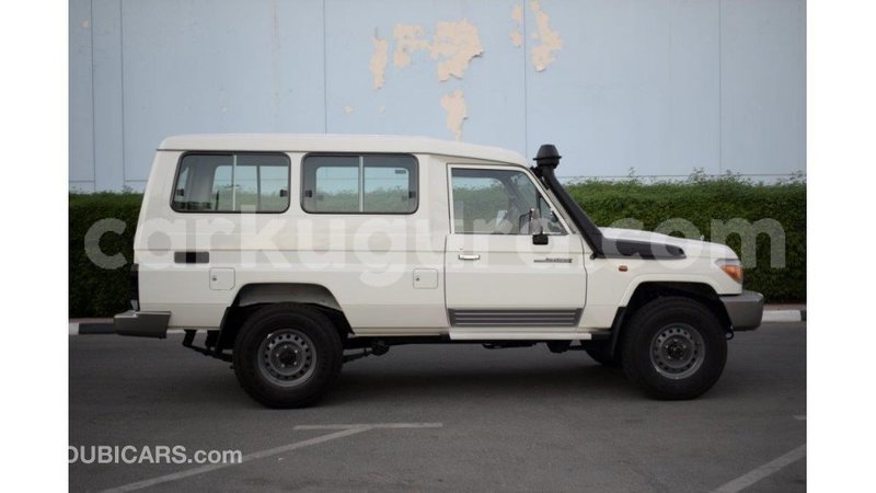 Big with watermark toyota land cruiser bujumbura import dubai 3794