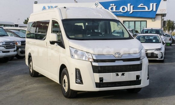 Buy Import Toyota Hiace White Car in Import - Dubai in Bujumbura Buy Import Toyota Hiace White Car in Import - Dubai in Bujumbura