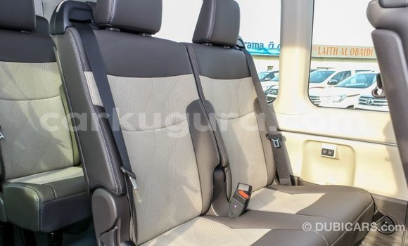 Buy Import Toyota Hiace White Car in Import - Dubai in Bujumbura Buy Import Toyota Hiace White Car in Import - Dubai in Bujumbura