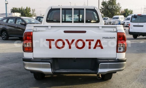 Buy Import Toyota Hilux White Car in Import - Dubai in Bujumbura Buy Import Toyota Hilux White Car in Import - Dubai in Bujumbura