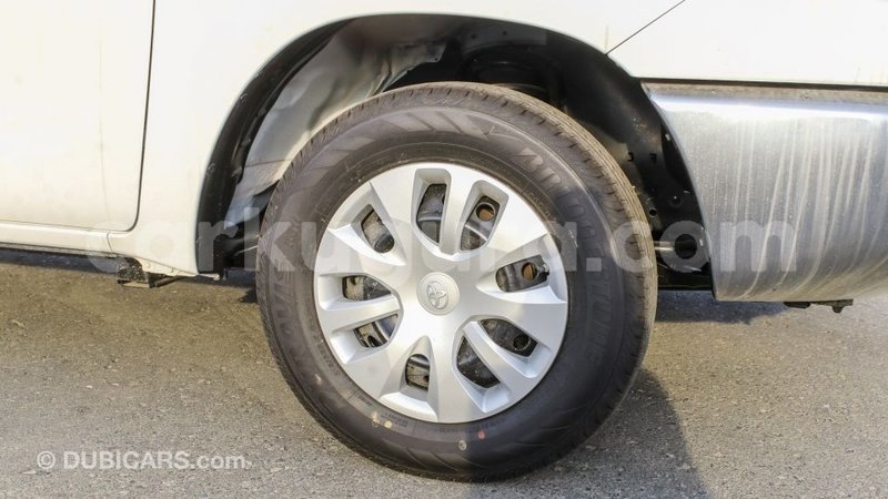 Big with watermark toyota hilux bujumbura import dubai 3798