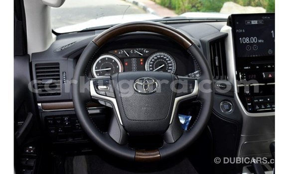 Buy Import Toyota Land Cruiser Black Car in Import - Dubai in Bujumbura Buy Import Toyota Land Cruiser Black Car in Import - Dubai in Bujumbura