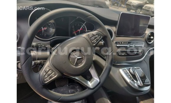 Nunua Imported Mercedes-Benz 250 Nyeusi Gari ndani ya Import - Dubai nchini Bujumbura Nunua Imported Mercedes-Benz 250 Nyeusi Gari ndani ya Import - Dubai nchini Bujumbura
