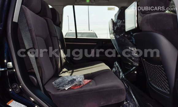 Nunua Imported Toyota Land Cruiser Nyeusi Gari ndani ya Import - Dubai nchini Bujumbura Nunua Imported Toyota Land Cruiser Nyeusi Gari ndani ya Import - Dubai nchini Bujumbura