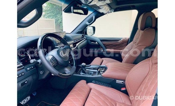 Nunua Imported Lexus LX Nyeusi Gari ndani ya Import - Dubai nchini Bujumbura Nunua Imported Lexus LX Nyeusi Gari ndani ya Import - Dubai nchini Bujumbura