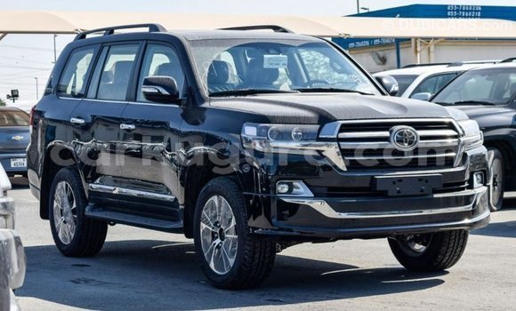 Nunua Imported Toyota Land Cruiser Nyeusi Gari ndani ya Import - Dubai nchini Bujumbura Nunua Imported Toyota Land Cruiser Nyeusi Gari ndani ya Import - Dubai nchini Bujumbura