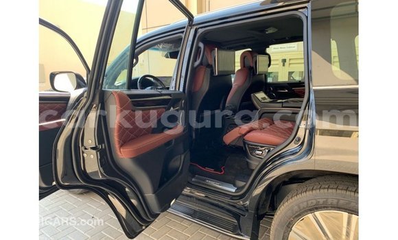 Nunua Imported Lexus LX Nyeusi Gari ndani ya Import - Dubai nchini Bujumbura Nunua Imported Lexus LX Nyeusi Gari ndani ya Import - Dubai nchini Bujumbura