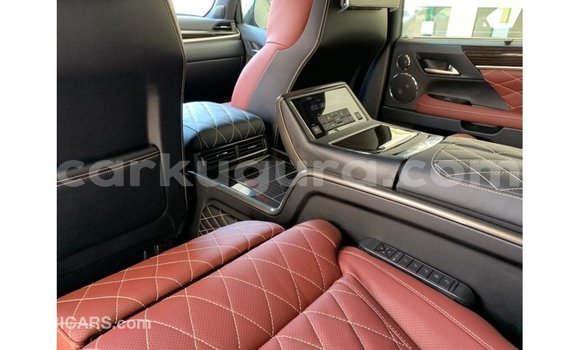 Nunua Imported Lexus LX Nyeusi Gari ndani ya Import - Dubai nchini Bujumbura Nunua Imported Lexus LX Nyeusi Gari ndani ya Import - Dubai nchini Bujumbura