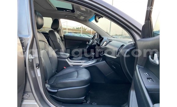 Nunua Imported Kia Sportage Nyingine Gari ndani ya Import - Dubai nchini Bujumbura Nunua Imported Kia Sportage Nyingine Gari ndani ya Import - Dubai nchini Bujumbura
